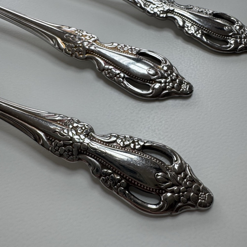 Oneida Distinction Deluxe RAPHAEL Stainless 7 1/2" Iced Tea Spoons Set of 3 - Picture 4 of 9